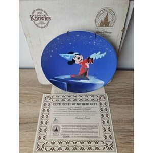 1990 Knowles Walt Disney Fantasia Limited Edition "The Apprentices Dream" Plate